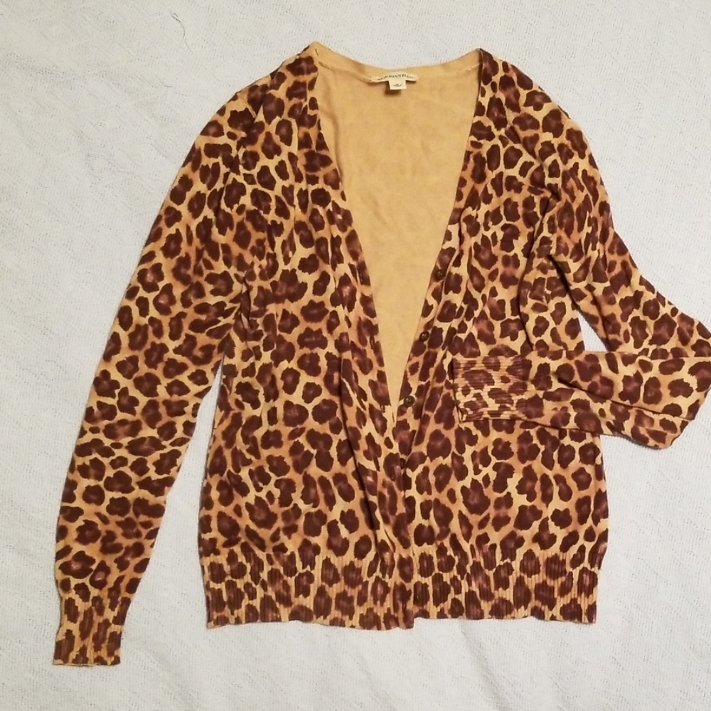 St. John's Bay womens cheetah print cardigan